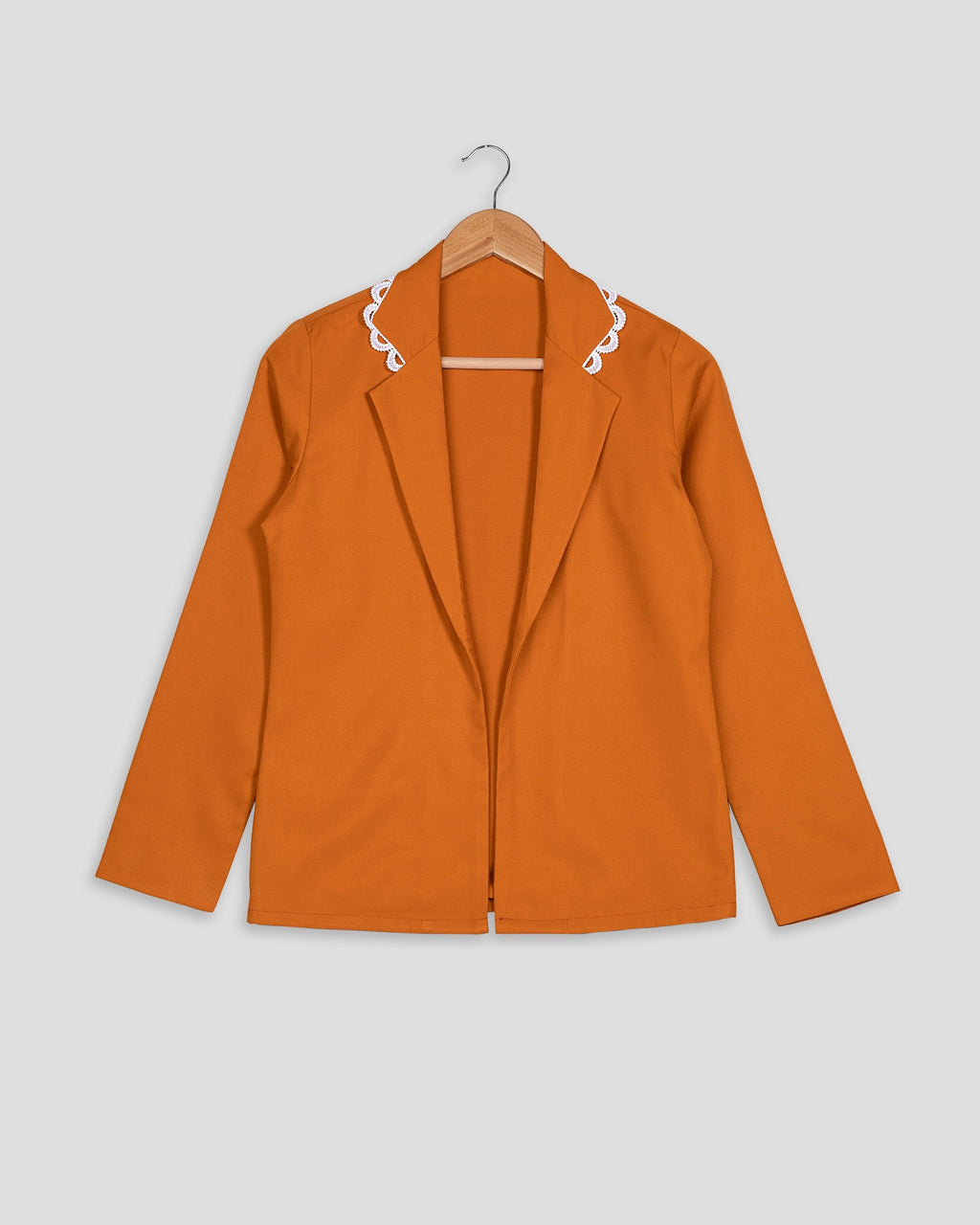 Chaqueta de mujer marrón caramelo de crepé Butter