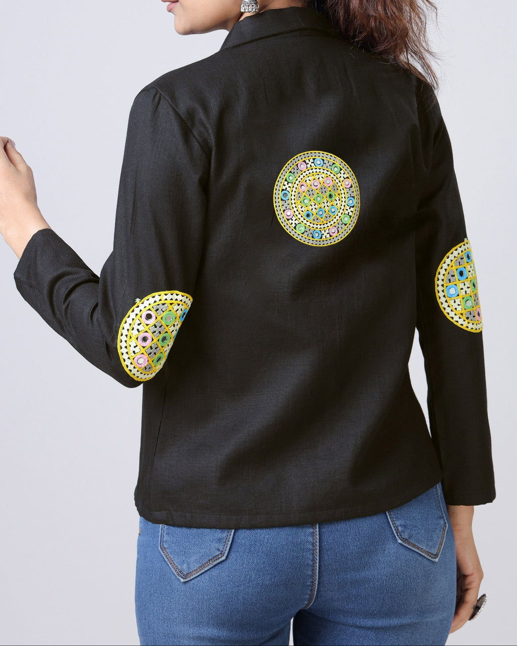 Chaqueta de mujer negra de patchwork