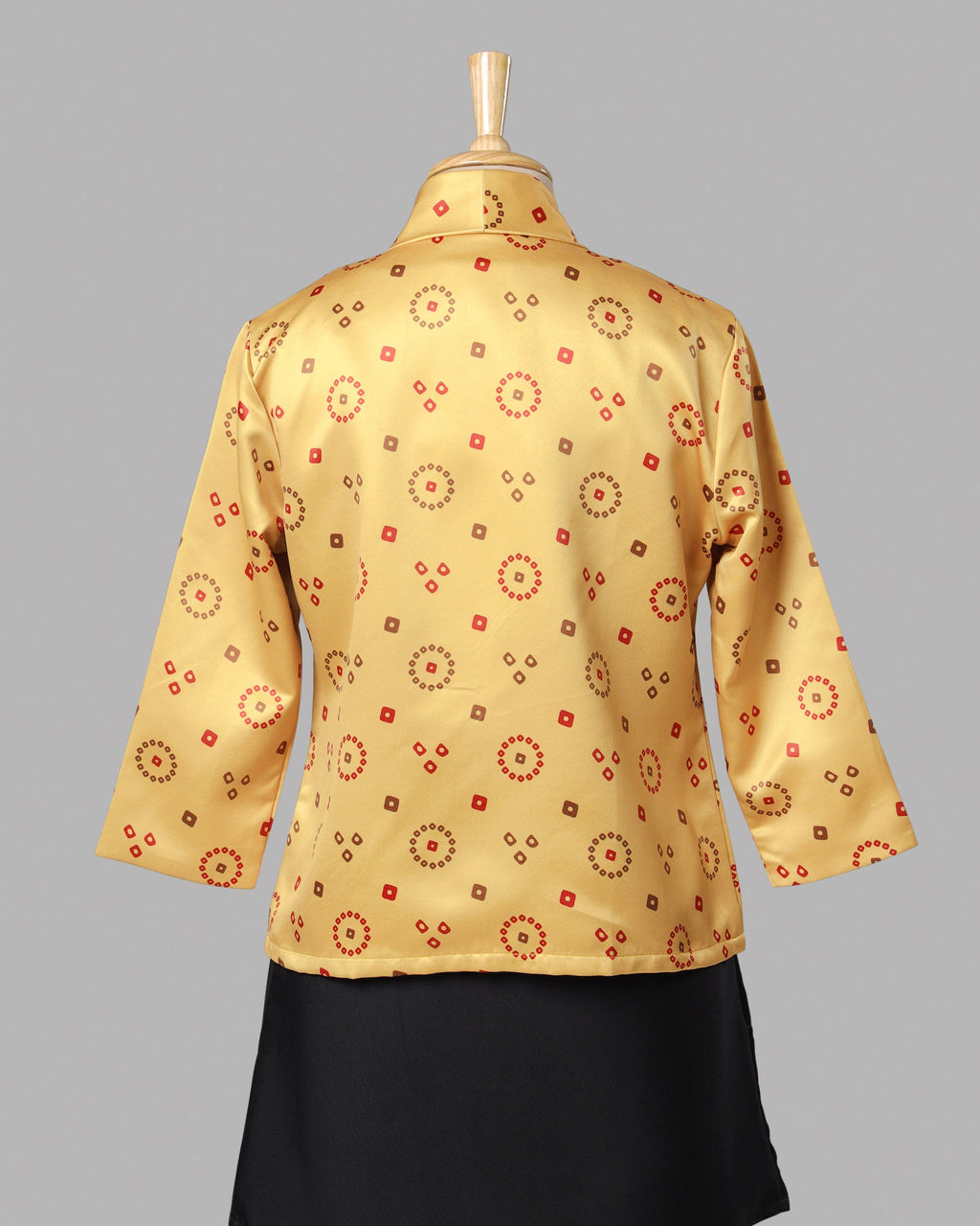 Chaqueta de mujer de satén amarillo dorado